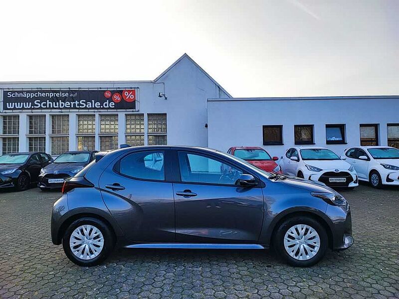 Toyota Yaris Hybrid Business Edition+Navi+Sitzheizung+Kamera